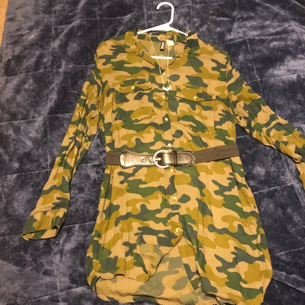Green army color long sleeve shirt dress.